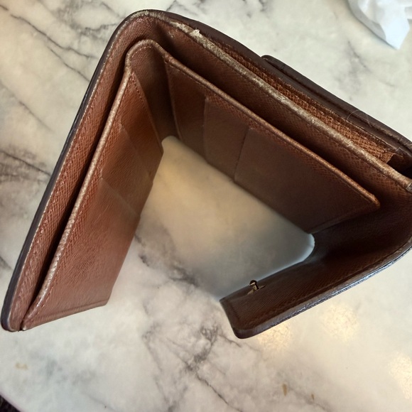 Louis Vuitton Elise Monogram Compact Wallet - Picture 5 of 11